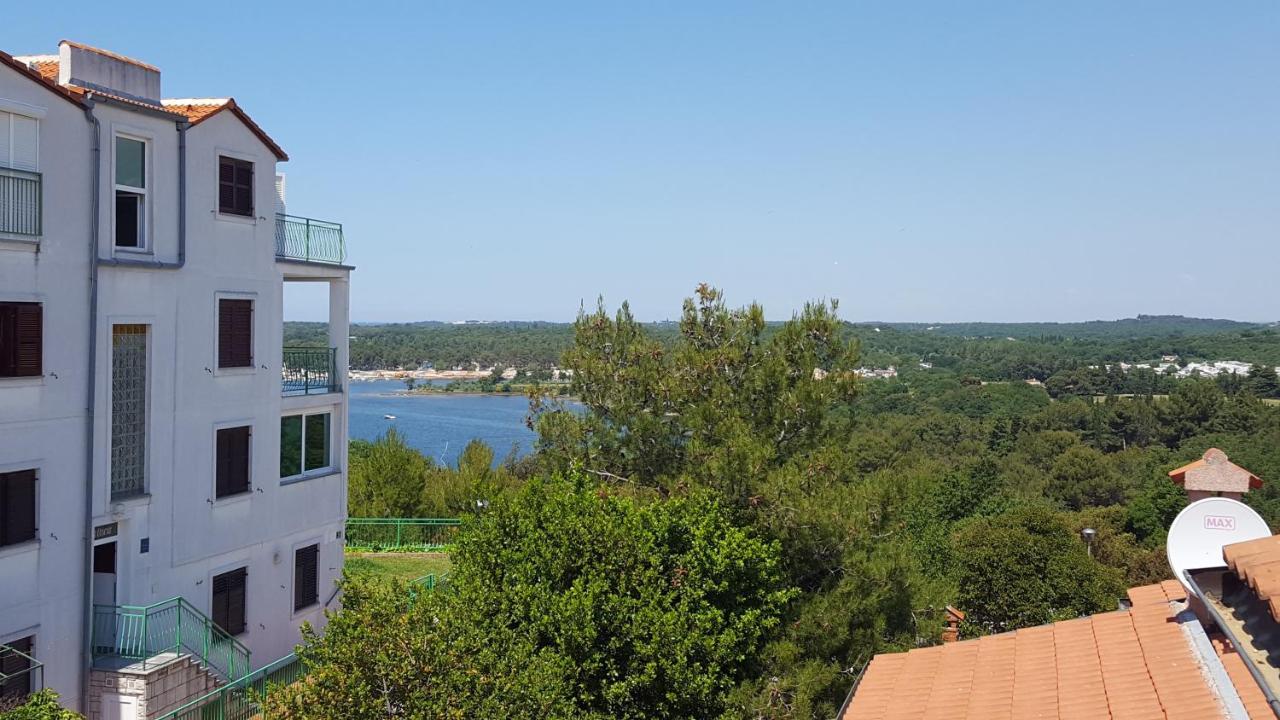 Ferienhaus Bozena Appartment 6 Върсар Екстериор снимка