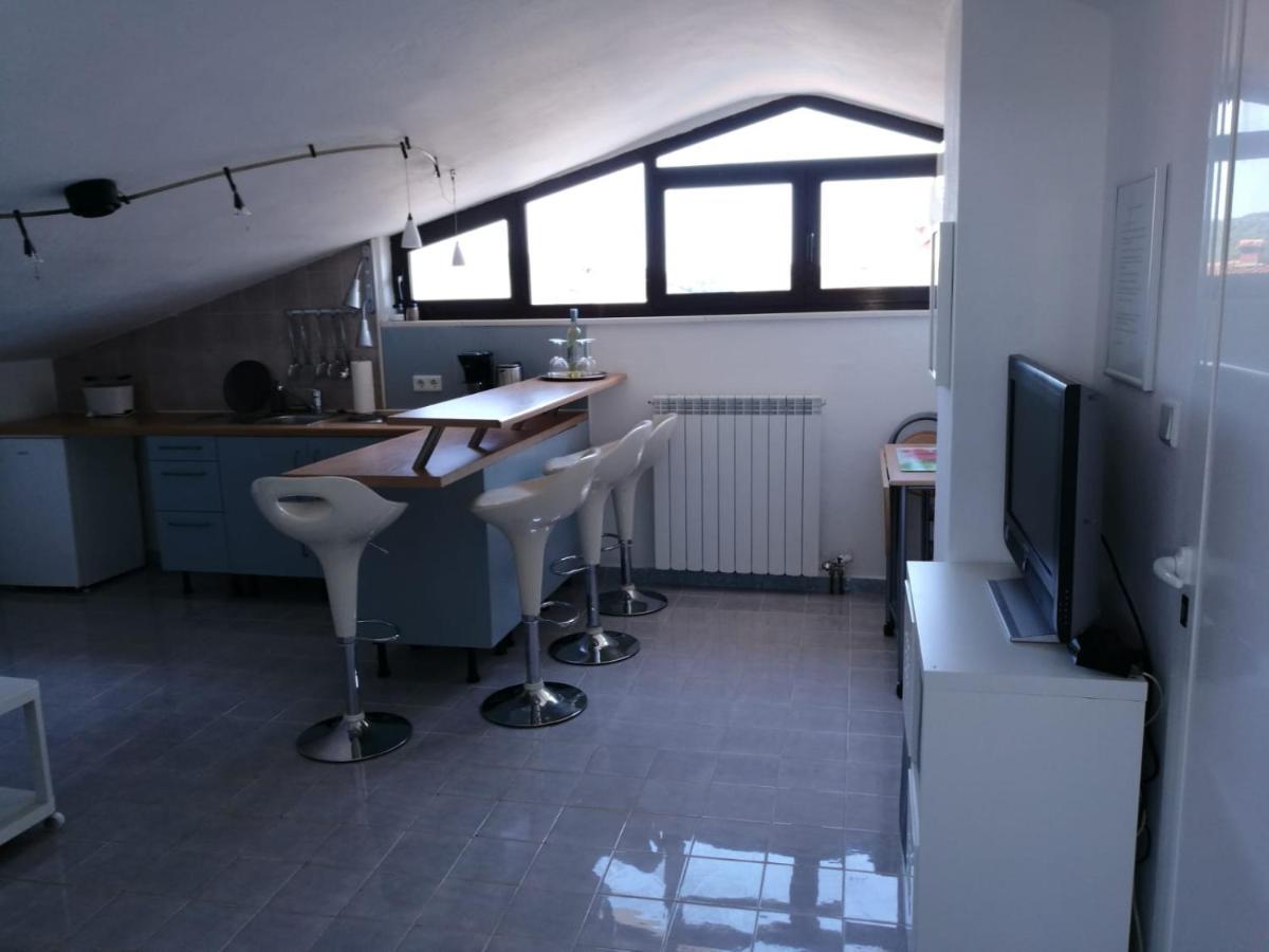 Ferienhaus Bozena Appartment 6 Върсар Екстериор снимка